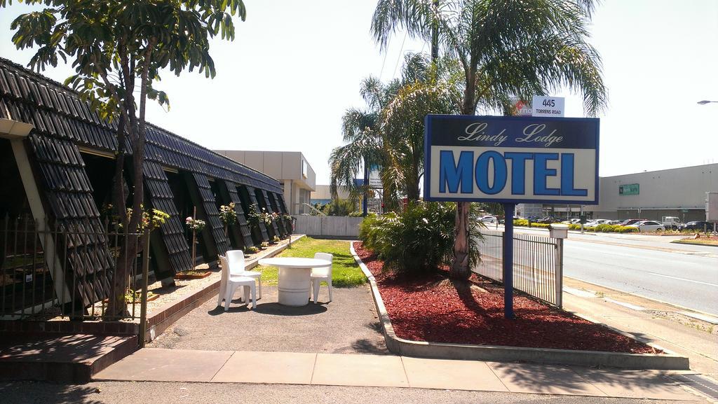 Lindy Lodge Motel Adelaide Bagian luar foto