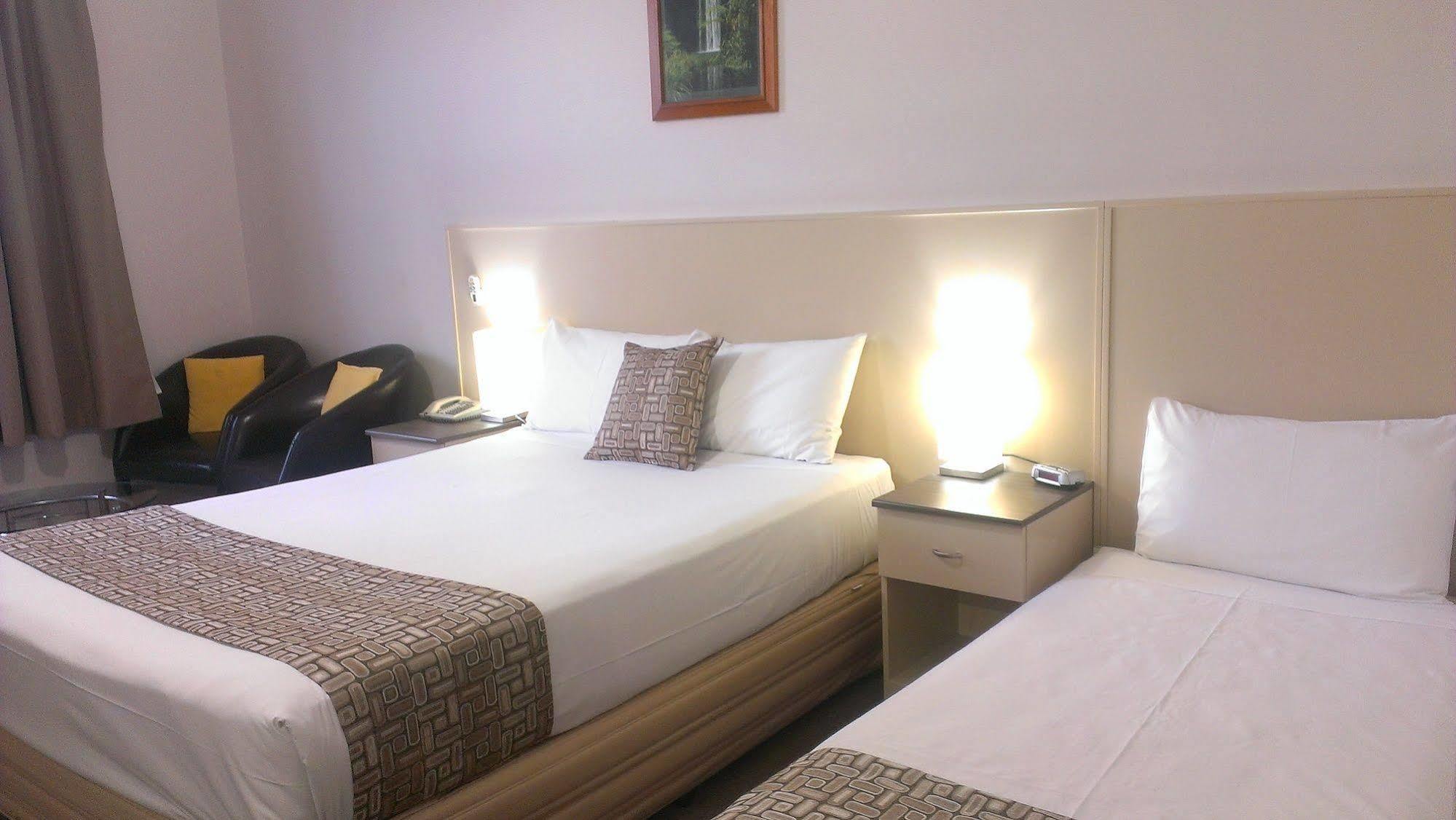 Lindy Lodge Motel Adelaide Bagian luar foto