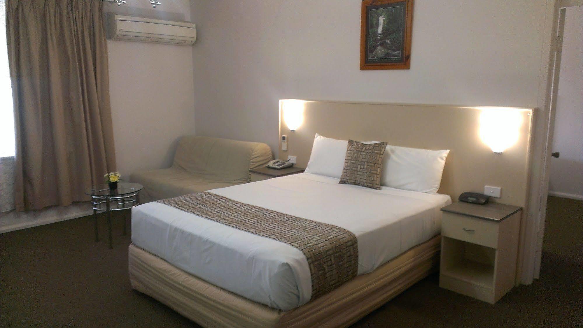 Lindy Lodge Motel Adelaide Bagian luar foto