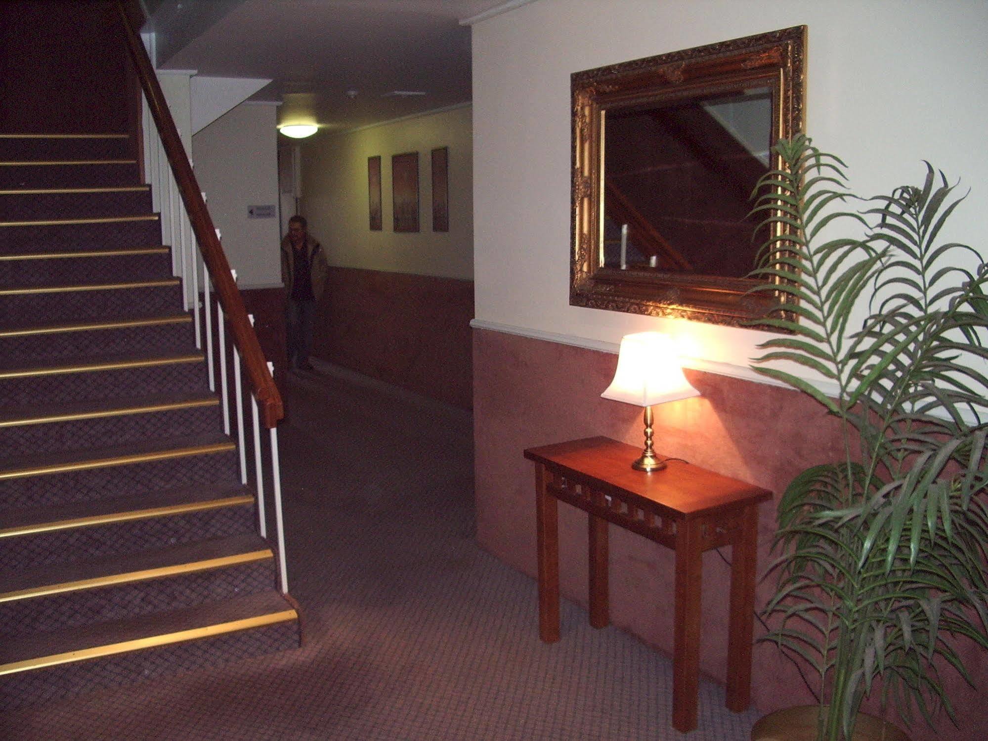 Lindy Lodge Motel Adelaide Bagian luar foto